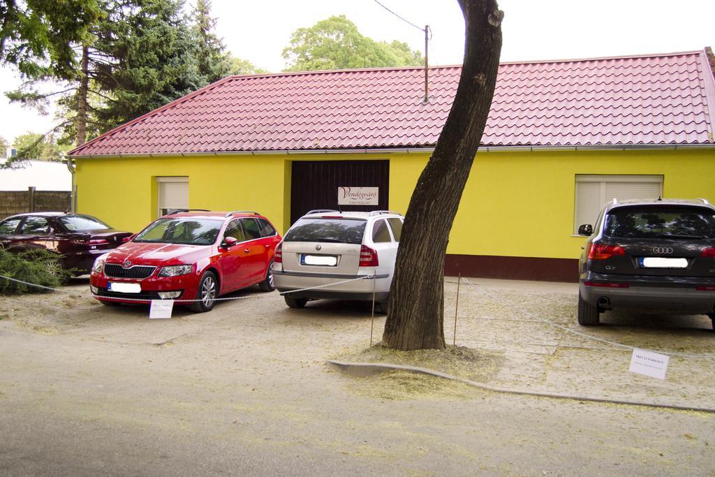 Csongrádi Vendégváró Apartmanok, Szarka Ház * Csongrád