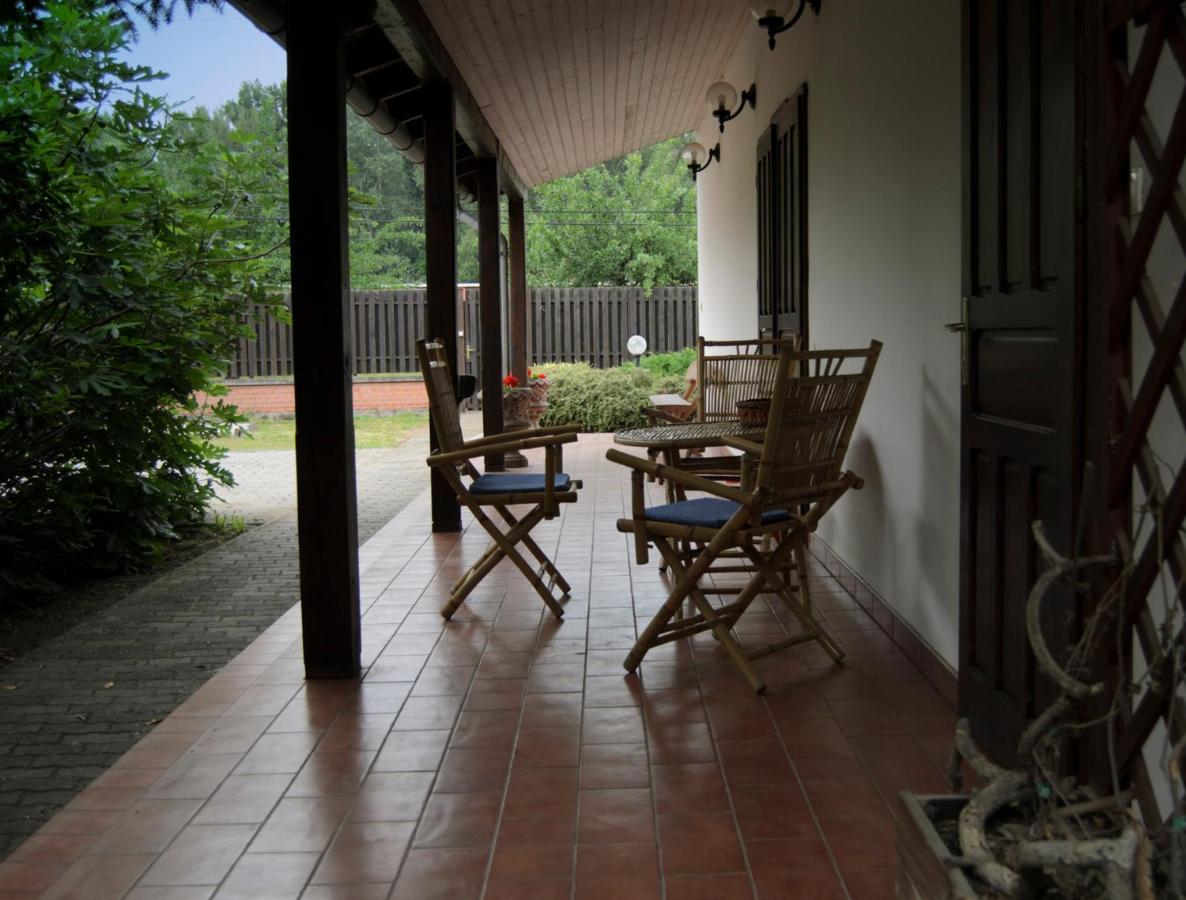 Csongrádi Vendégváró Apartmanok, Szarka Ház *